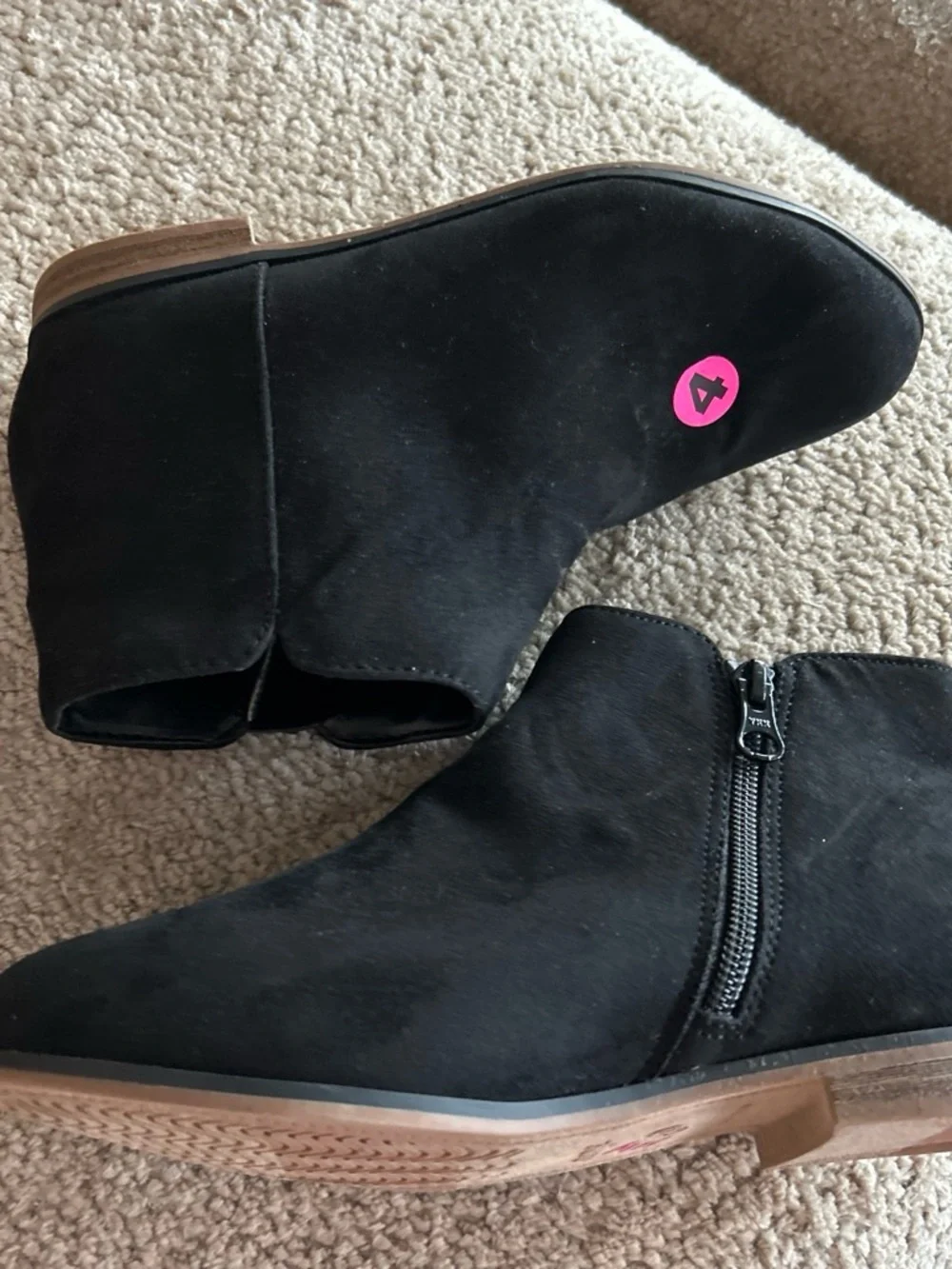 Cat & Jack classic black